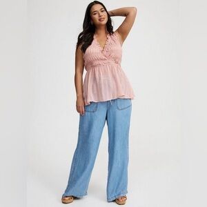 Torrid surplice sleeveless babydoll top in pink size 1